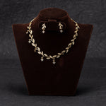 Load image into Gallery viewer, Leafy Shine Necklace Set