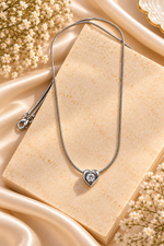 Load image into Gallery viewer, Heart-Shaped Crystal Pendant Silver Necklace