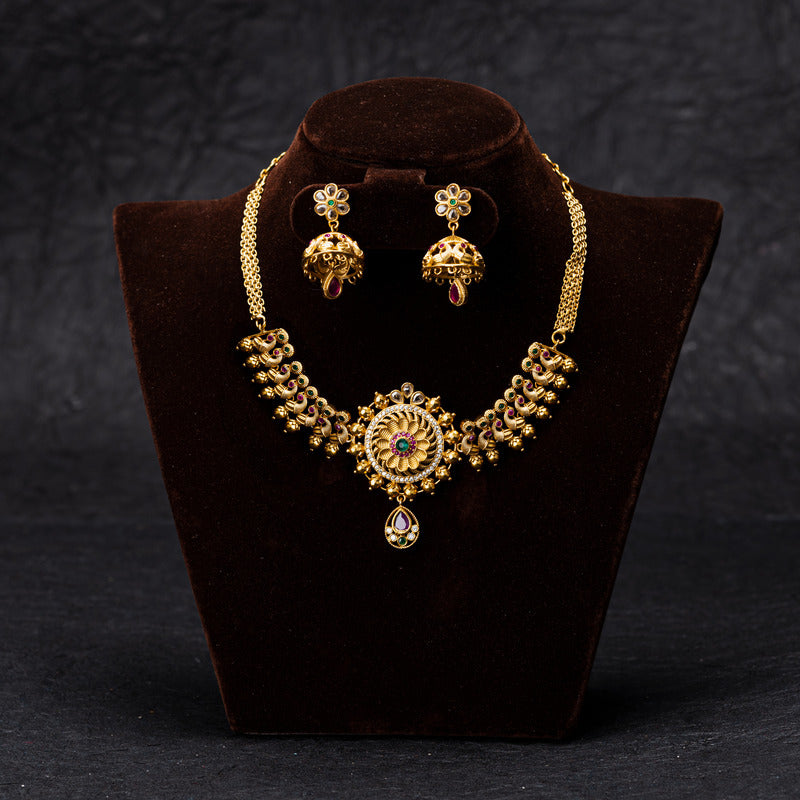 The Golden Nari Set