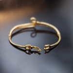 Load image into Gallery viewer, Cupid&#39;s Arrow Bracelet
