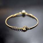 Load image into Gallery viewer, Classic Pearl Bracelet
