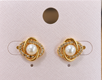 Load image into Gallery viewer, Hoop Pearl Earrings
