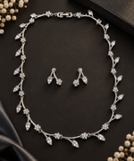 Load image into Gallery viewer, Elegant Silver Leaf &amp; Floral Crystal Necklace Set