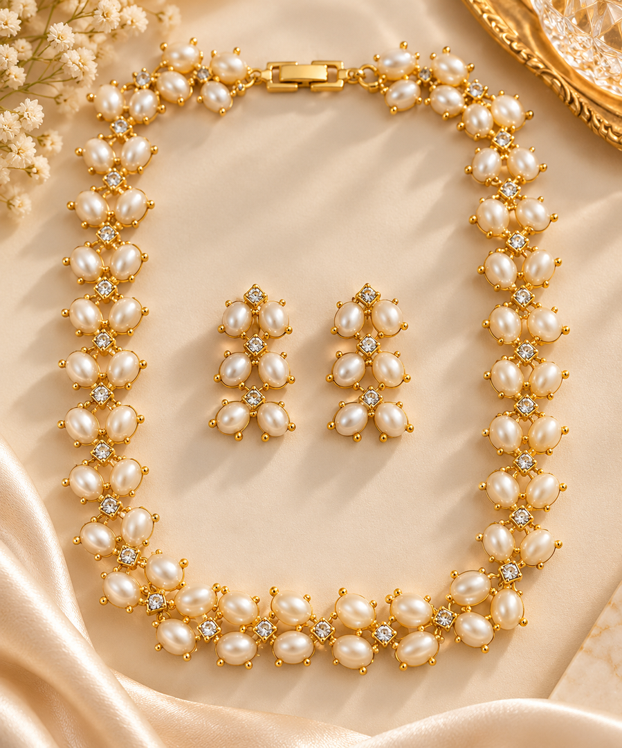Elegant pearl and Crystal Gold-Plated Nacklace Set